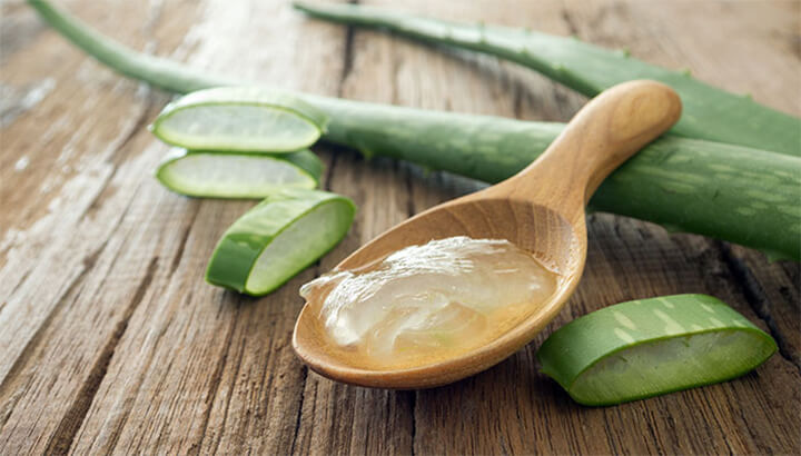 aloe-vera-gel-water